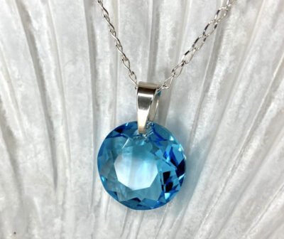 Simply Blue Classic Cut Necklace