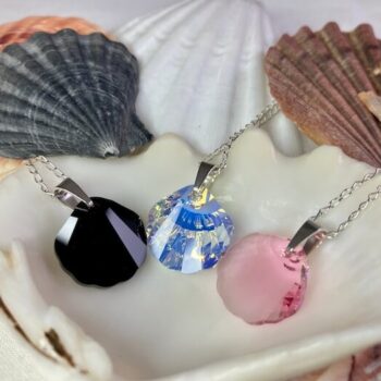 Aurora Seashell necklace