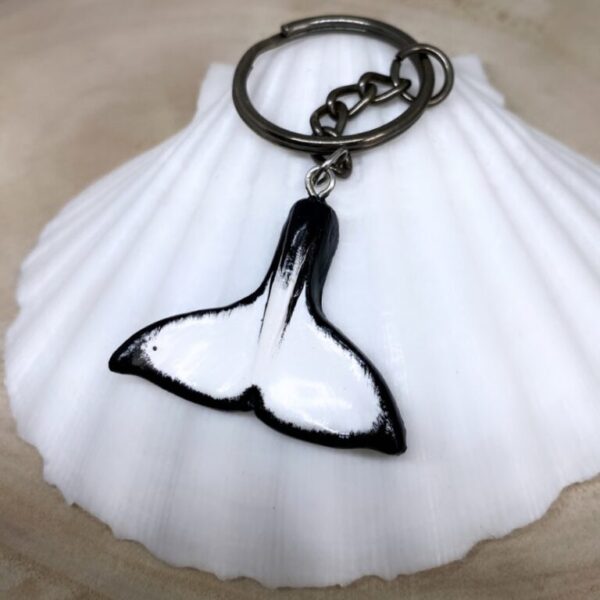 Orca whale tail keyring keychain