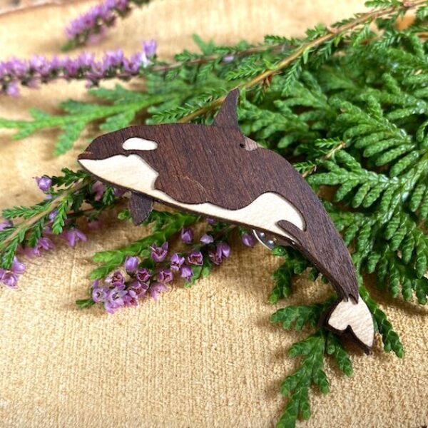 orca whale pin, killer whale pin brooch