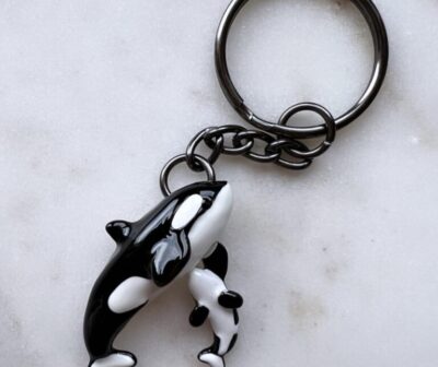 orca keychain - family bond