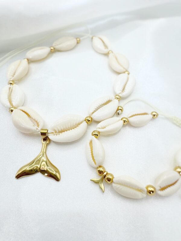 cowrie shell bracelet whale tail