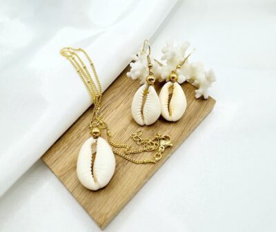 18k gold plated cowrie shell necklace